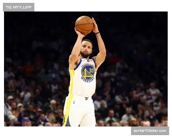 NBA常规赛:勇士加时惜败凯尔特人,库里空砍45分 NBA常规赛:勇士加时惜败凯尔特人,库里空砍45分