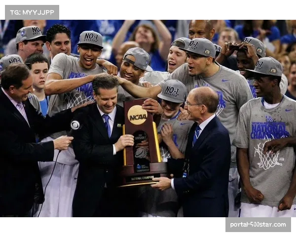 NCAA全美大学垒球联赛三月疯开启，俄克拉荷马大学志在卫冕