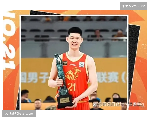 CBA总冠军奖杯开启全国巡展，首站落地武汉